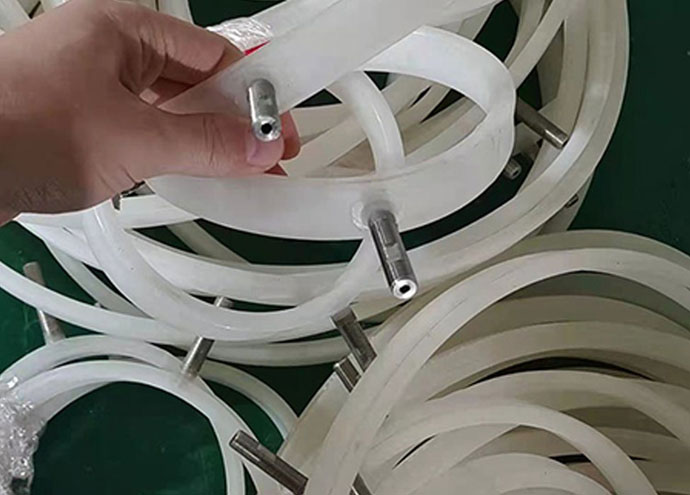 Silicone valve inflatable sealing ring